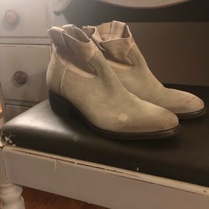 Steve Madden Western Boots